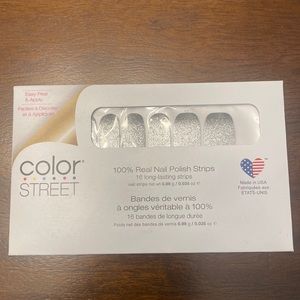 Color Street Nails - Underground Magic